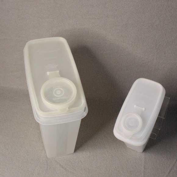 Tupperware Other - Vintage Tupperware Store N Pour Container Keeper Cereal & Junior Set 2 Sheer